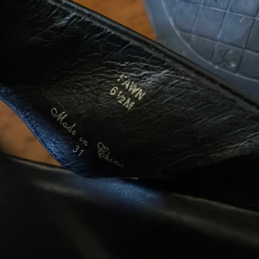 Donald J. Pliner Fawn Sandals size 6.5 - Picture 6 of 7